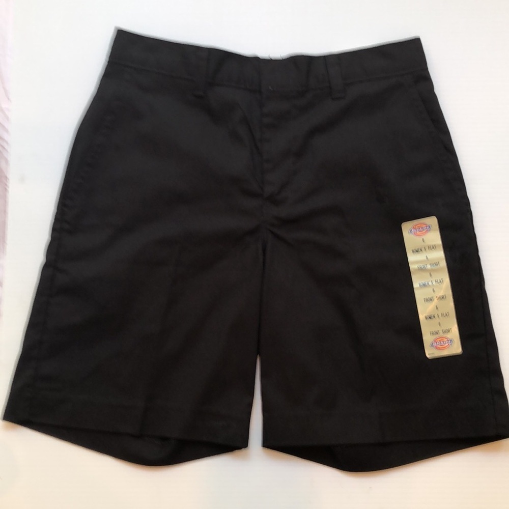 NWT DICKIES Black flat front zip shorts belt loops pockets Women’s size 22